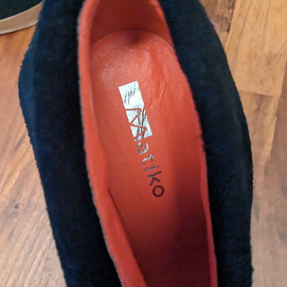 Suade Wedge Booties Brand New size 9.5 - Picture 4 of 10